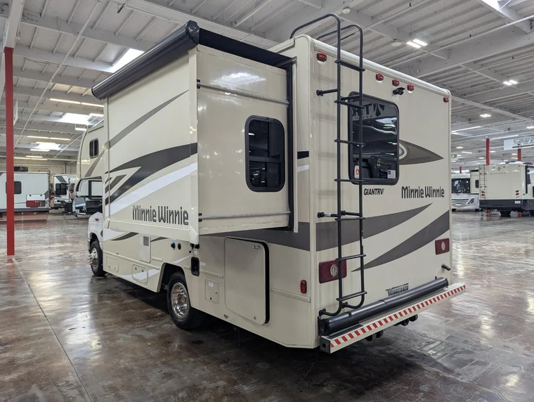 2022 Winnebago Minnie Winnie 22M, photo 4 of 28