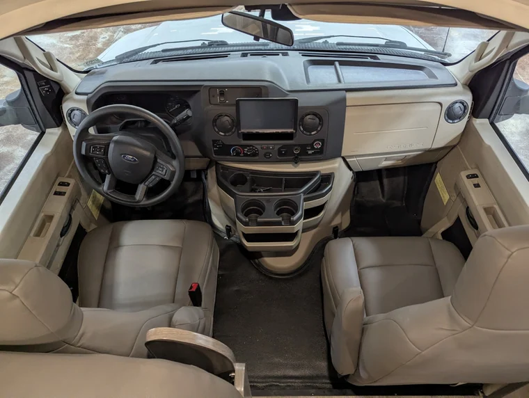 2022 Winnebago Minnie Winnie 22M, photo 7 of 28