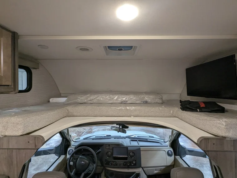2022 Winnebago Minnie Winnie 22M, photo 8 of 28