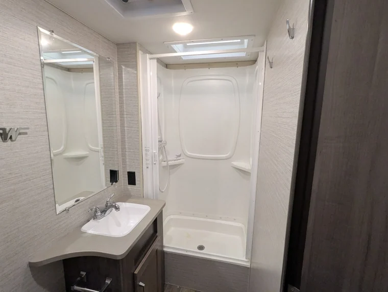 2022 Winnebago Minnie Winnie 22M, photo 26 of 28